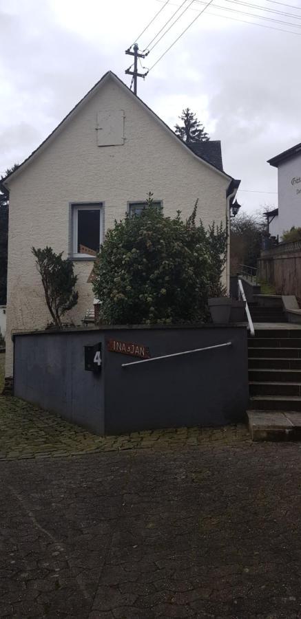 Mosel-Ina Villa Bullay Exterior photo